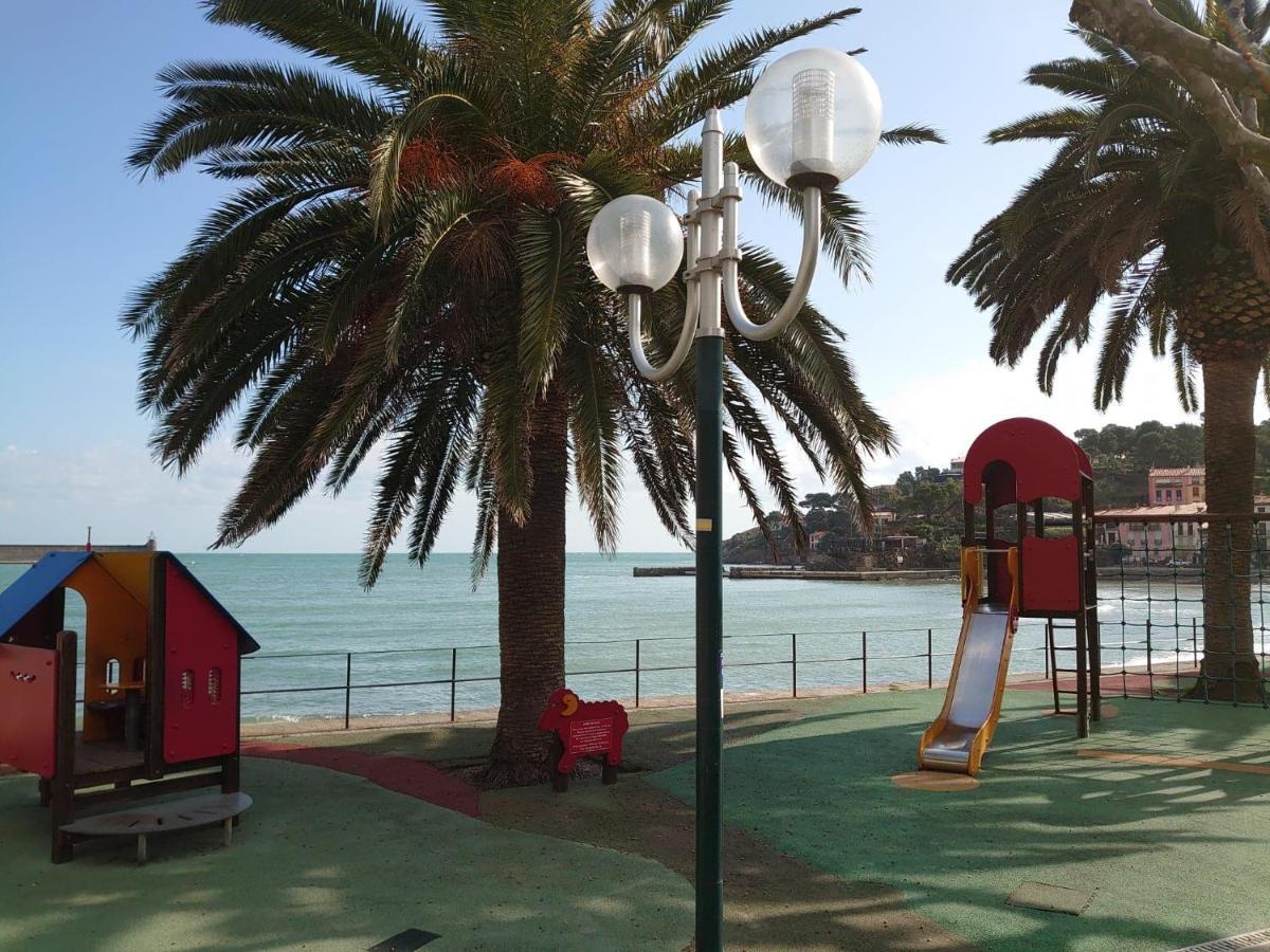 4Rb4 Appartement Type T2 Bord De Mer Acces Plage Direct Collioure Exterior foto